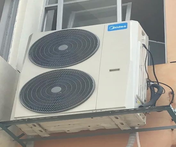 ‌勿轻视空调室外机防护罩：全面解析其重要性及注意事项‌